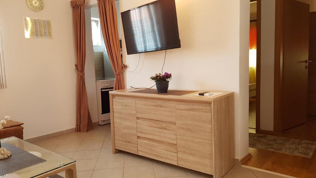 Apartment Zorica Vodice Exterior foto