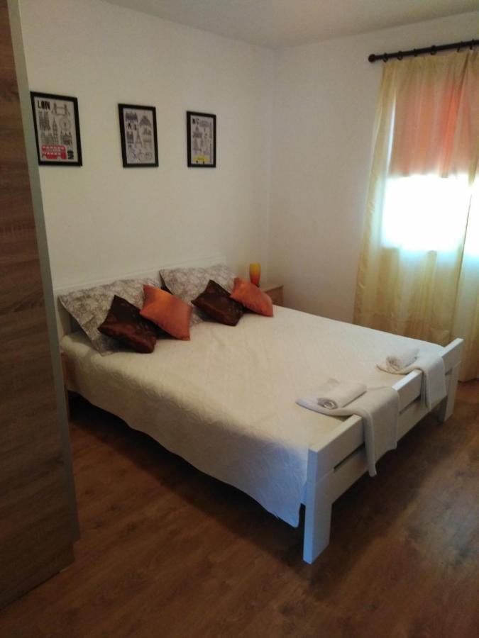 Apartment Zorica Vodice Exterior foto